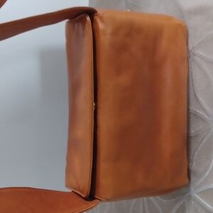Americana Leather Geometric Shoulder Crossbody Purse!